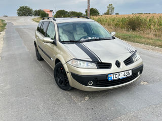 Renault Megane foto 1