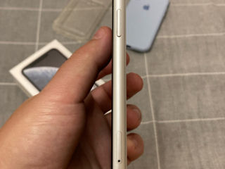 iPhone XR 64gb White foto 3