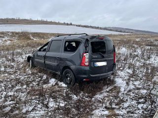 Запчасти  dacia sandero,logan foto 3