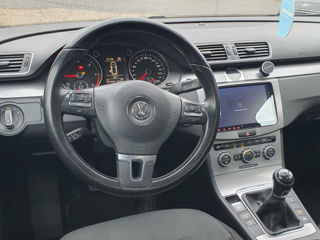 Volkswagen Passat foto 5