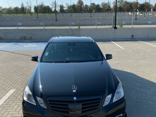 Mercedes E-Class foto 4