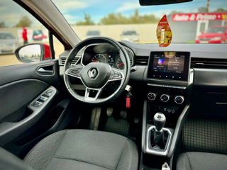 Renault Clio foto 13