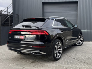 Audi Q8 foto 6