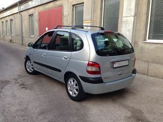 Renault Scenic foto 1