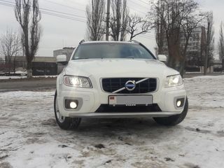 Volvo XC70 foto 4