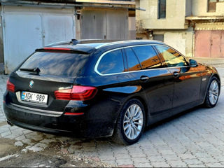 BMW 5 Series foto 4