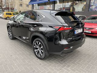 Lexus NX Series foto 4