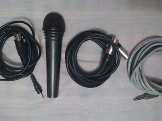 Foarte ieftin!!! microfon profesional corpus din metal greutate aproximativ 350 grame foto 1