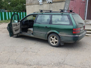 Volkswagen Passat foto 1