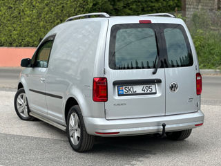 Volkswagen Caddy фото 6