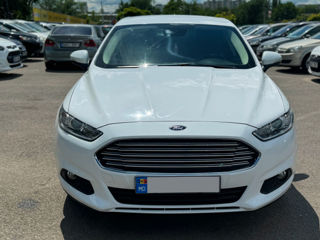 Ford Mondeo foto 3