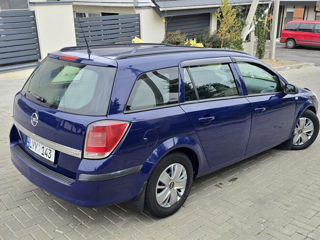 Opel Astra foto 3