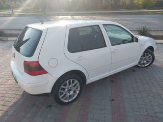 Volkswagen Golf foto 5