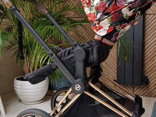 Cybex Priam Platinum Rose Gold spring blossom 2 in 1 cu toate accesoriile foto 8