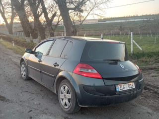 Renault Megane foto 4