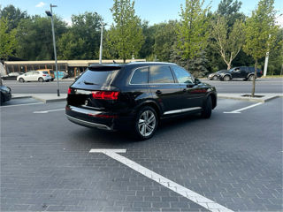 Audi Q7 e-tron foto 3