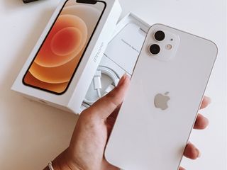 Куплю 12 айфон iPhone по хорошей цене! Приеду!