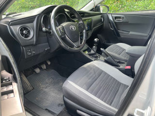 Toyota Auris foto 5