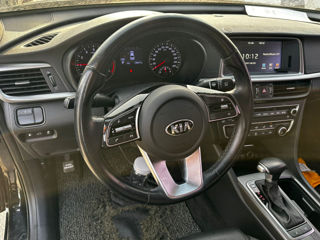 KIA K5 foto 8