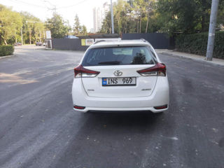 Toyota Auris foto 6