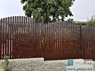 Gard tip jaluzele metalice.Жалюзийный забор в Молдове. foto 16