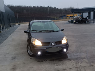 Renault Grand Scenic foto 3