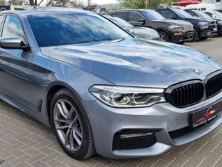 BMW 5 Series foto 3