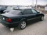 BMW 7 Series foto 3