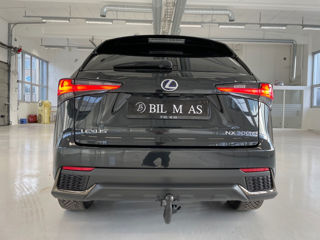 Lexus NX Series foto 9