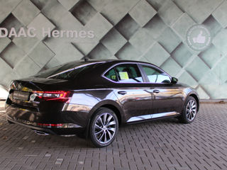 Skoda Superb foto 5