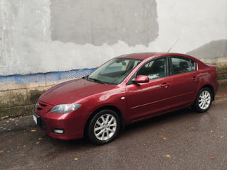 Mazda 3 foto 2