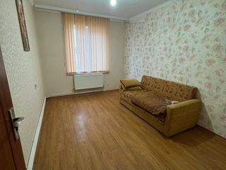 Apartament cu 3 camere, 70 m², Centru, Comrat foto 3