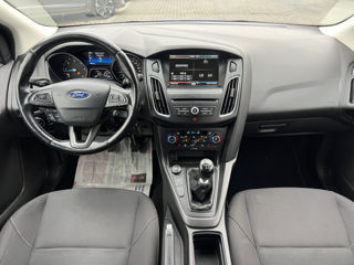 Ford Focus foto 11