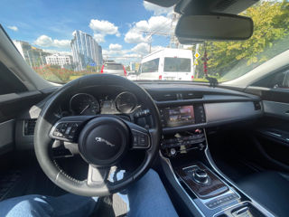 Jaguar XF foto 6