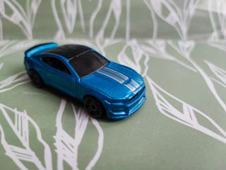 13 машинок Hot wheels foto 5