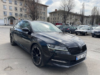 Skoda Superb foto 3