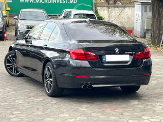 BMW 5 Series foto 5