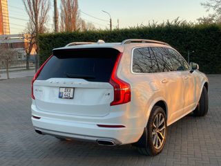 Volvo XC90 foto 3