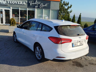 Ford Focus foto 2