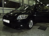 Toyota Auris foto 2