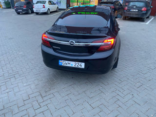 Opel Insignia foto 6