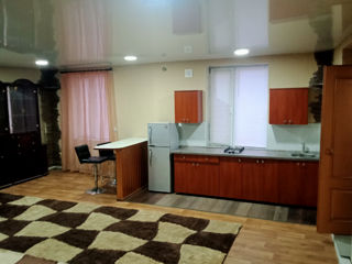 Apartament cu 1 cameră, 50 m², Centru, Chișinău foto 2