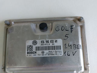 Ecu calculator motor Volkswagen golf 5