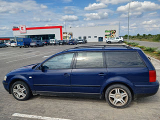 Volkswagen Passat foto 3