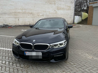 BMW 5 Series foto 2