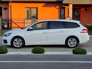 Peugeot 308 foto 4