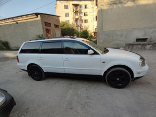 Volkswagen Passat foto 6