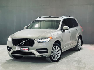 Volvo XC90 фото 1