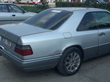 Mercedes Series (W124) foto 4