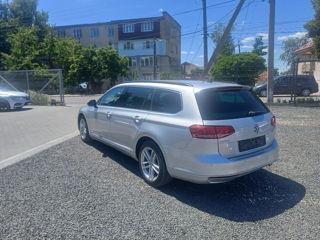 Volkswagen Passat фото 7